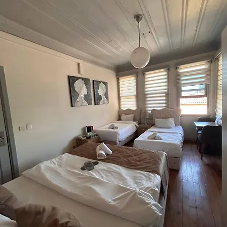 Gen Hotel 2*