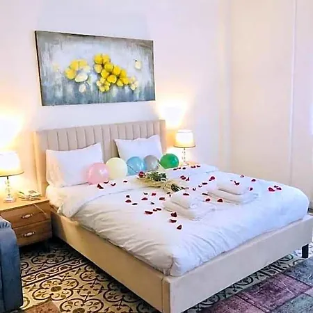 Gen Hotel