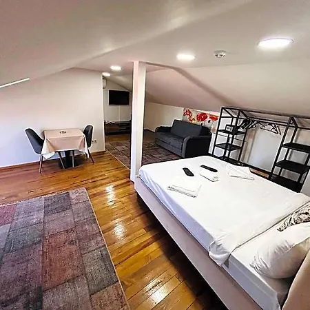 Gen Hotel 2*
